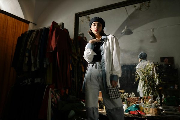 What Are the Latest British Women's Fashion Trends Making Headlines?